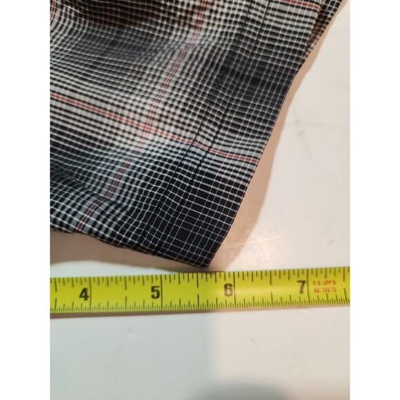 Duluth Trading Shirt Mens 2XL XXL Black Gray Plaid Short Sleeve Summer Gorpcore - Picture 7 of 10